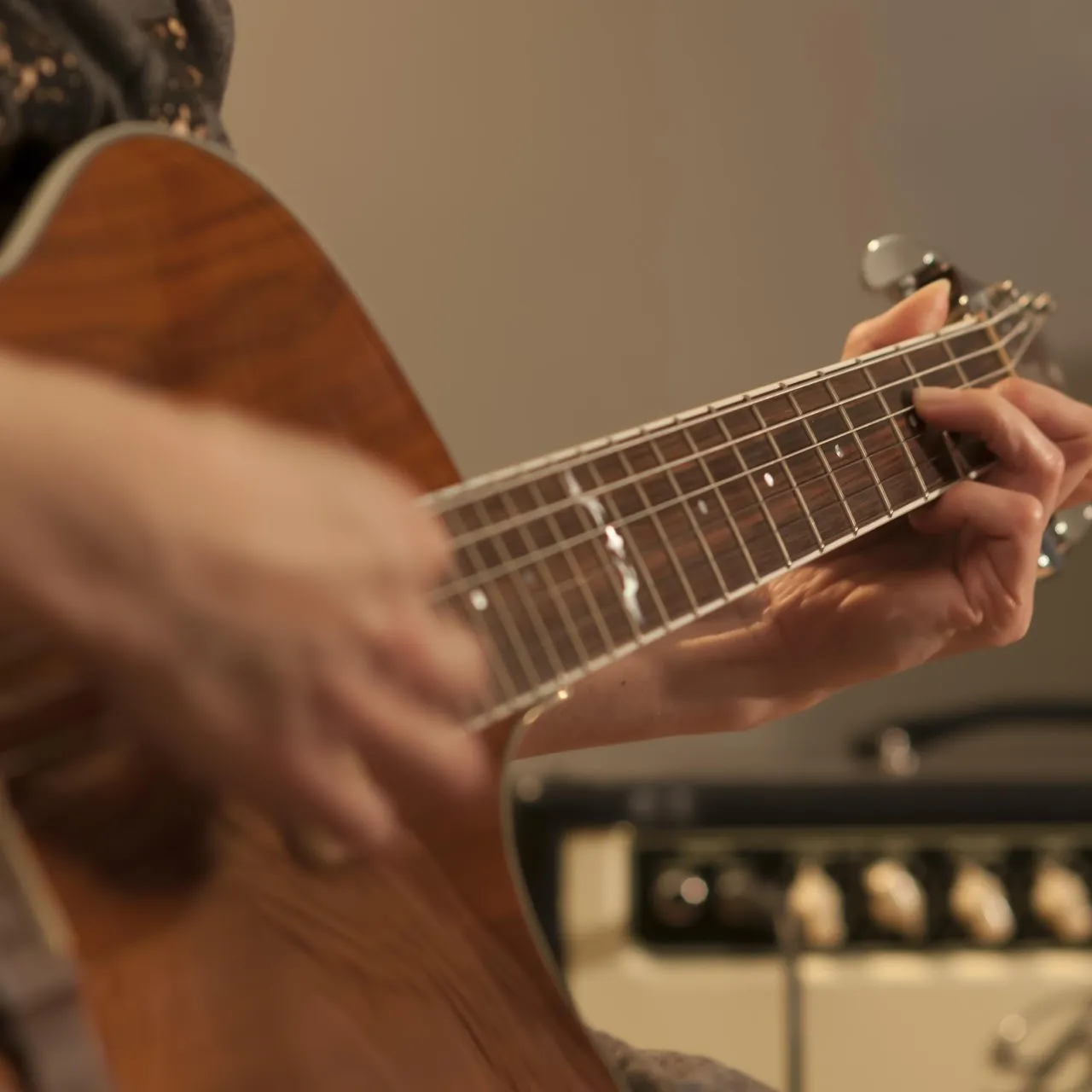 Guitar & Ukulele Private Lesson